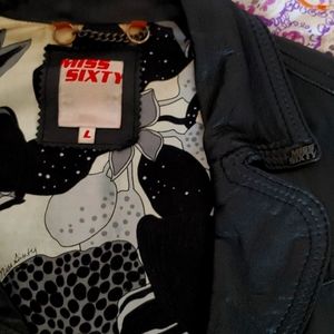Stunnibg miss sixty black leather jacket large
